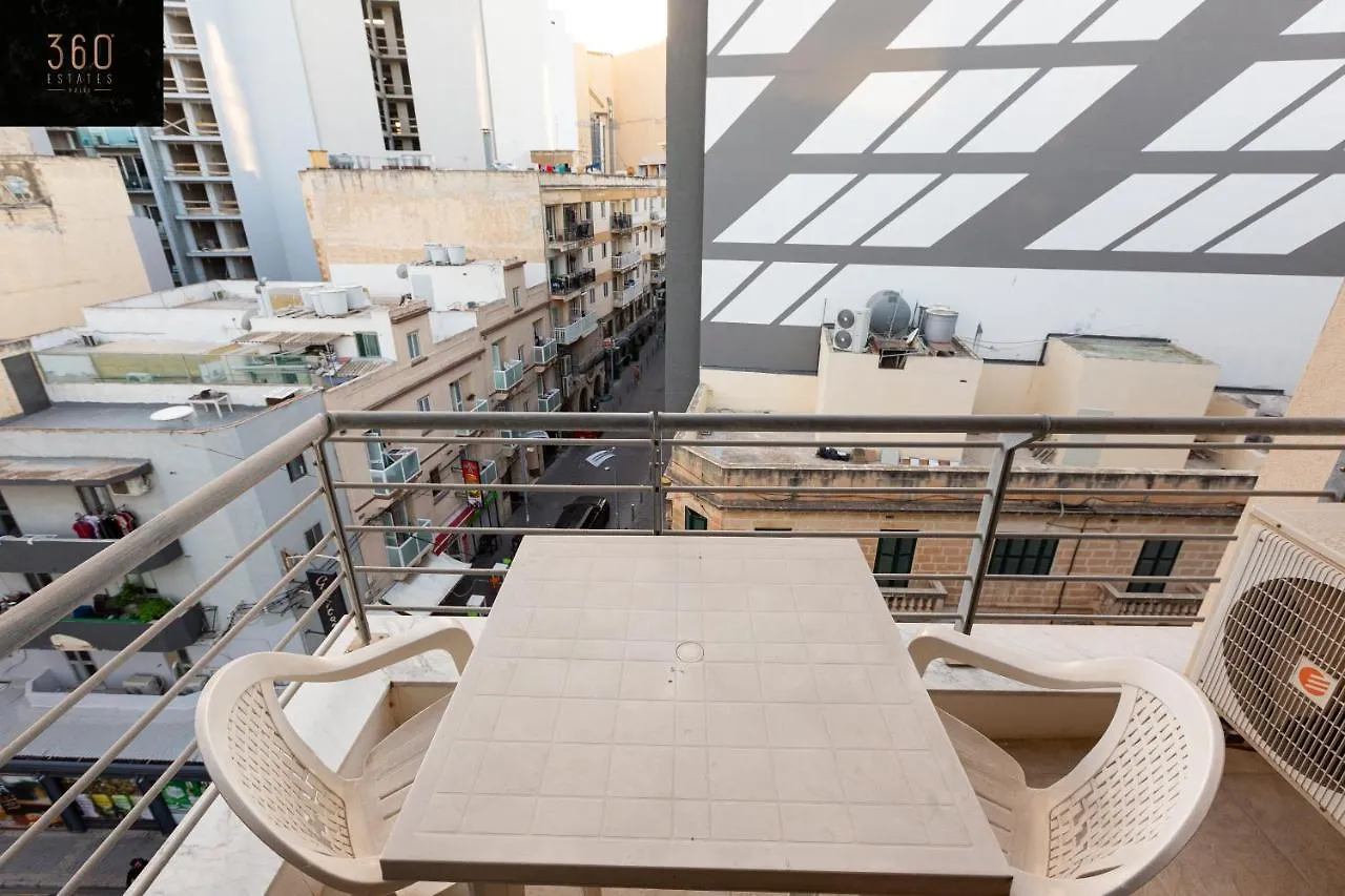 Διαμέρισμα Spacious Pv Apt Close To Clubs & Schools With Wifi By 360 Estates Saint Julian's