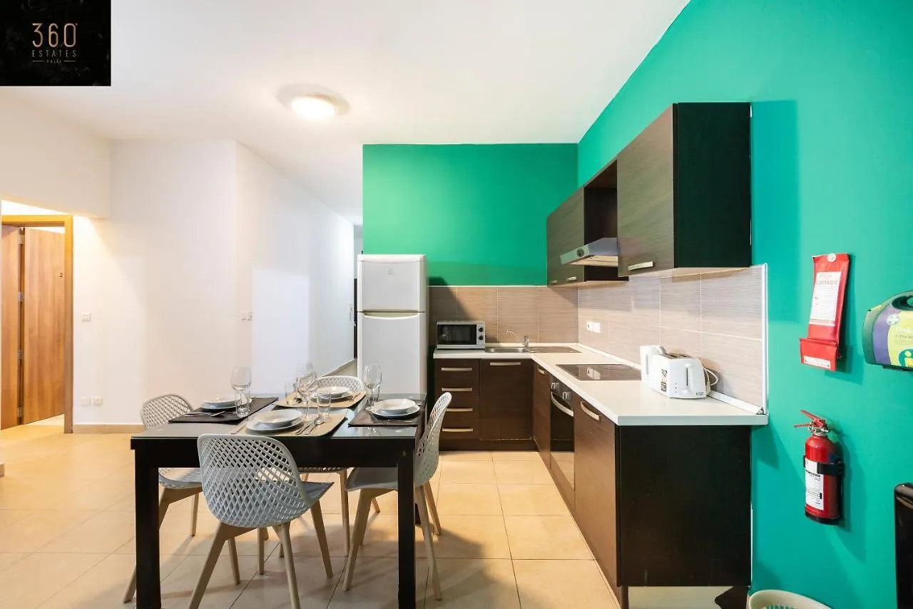 Διαμέρισμα Spacious Pv Apt Close To Clubs & Schools With Wifi By 360 Estates Saint Julian's