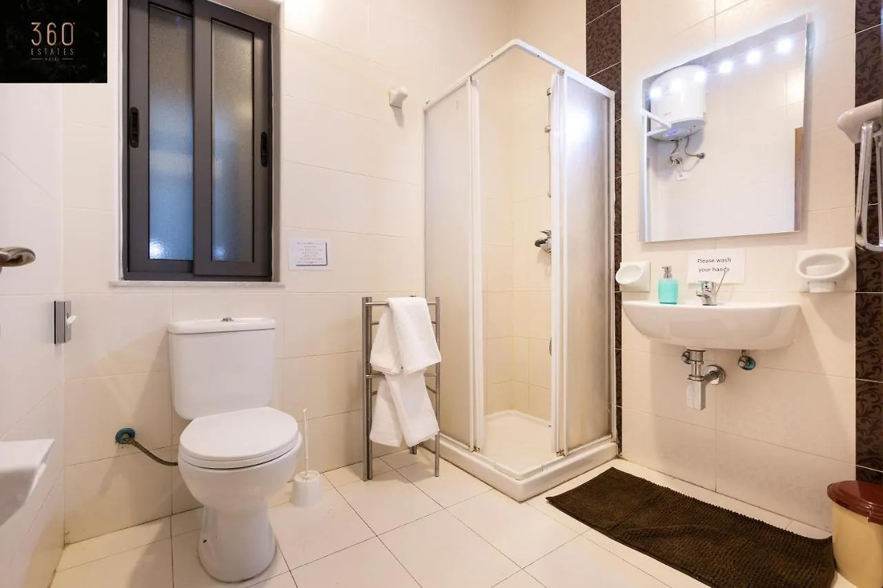 Spacious Pv Apt Close To Clubs & Schools With Wifi By 360 Estates Saint Julian's Διαμέρισμα